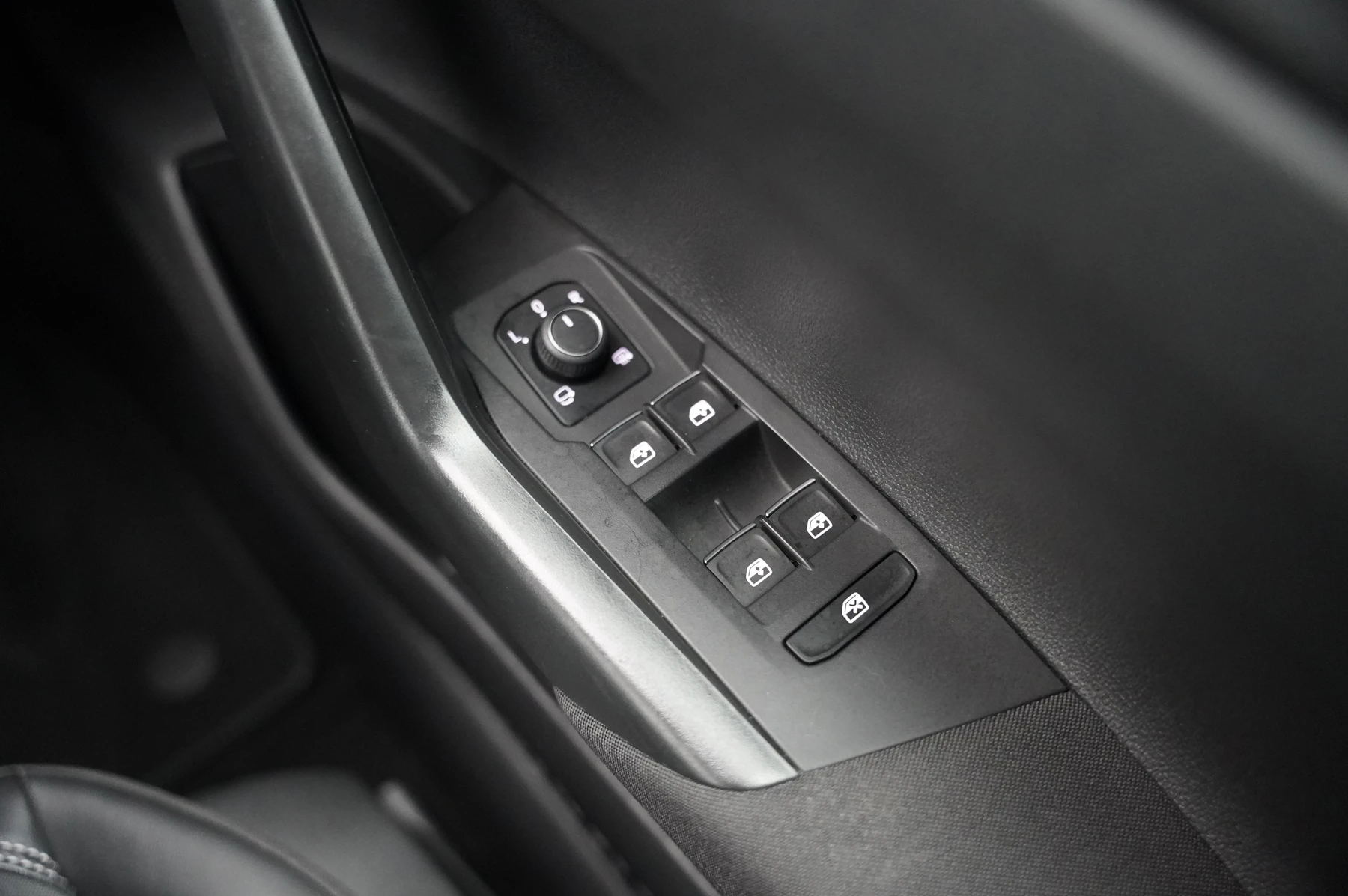 Volkswagen-Taigo-image-21