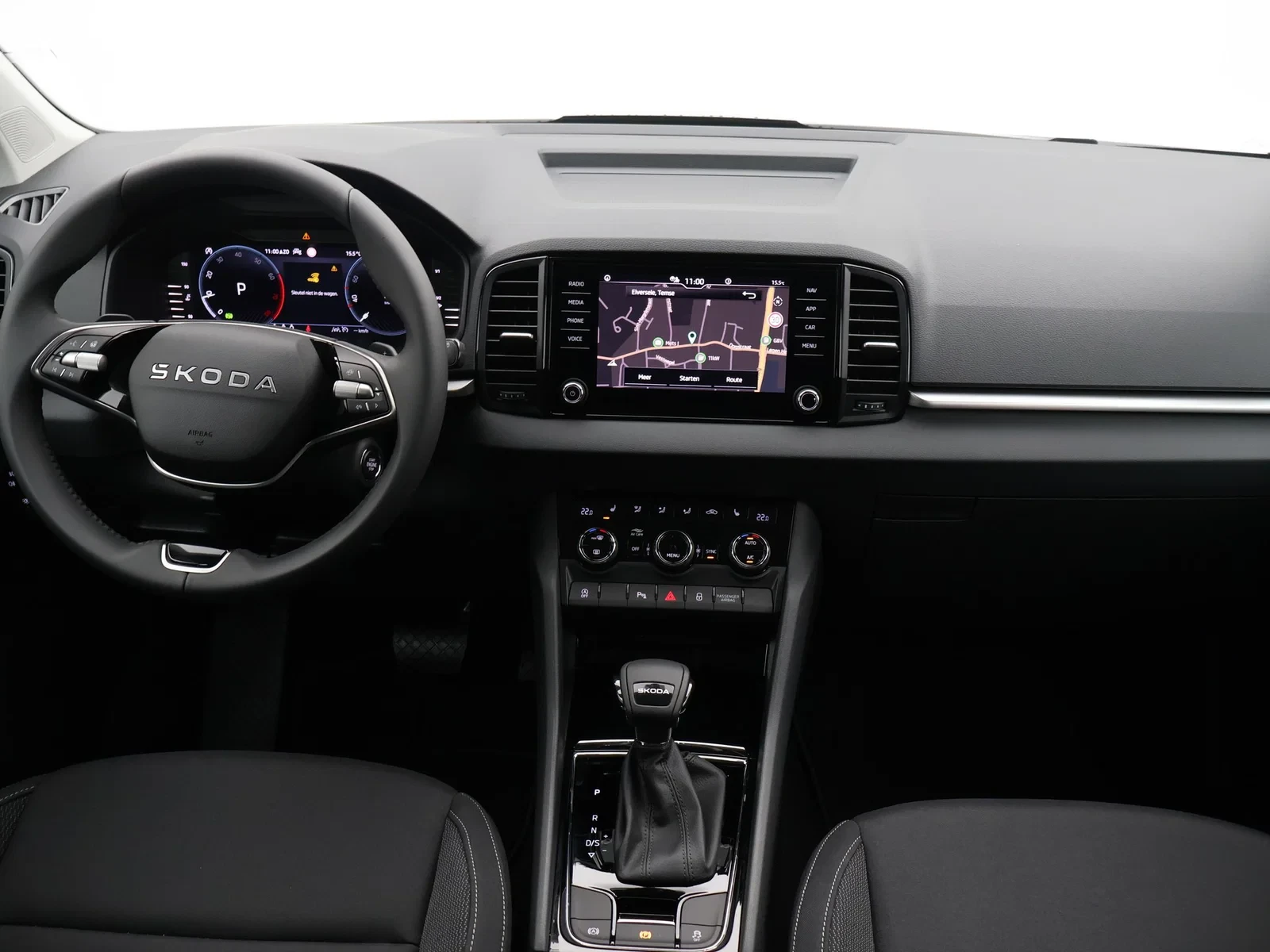 Škoda Karoq Karoq Family 1.5 TSI 110kW (150pk) DSG7 / DEMO