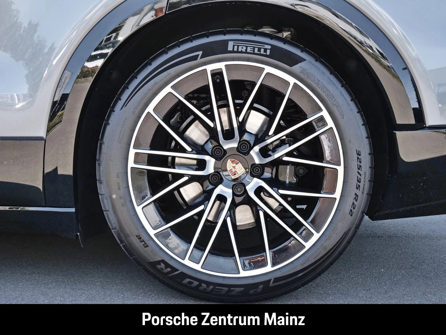Porsche-Cayenne-image-11
