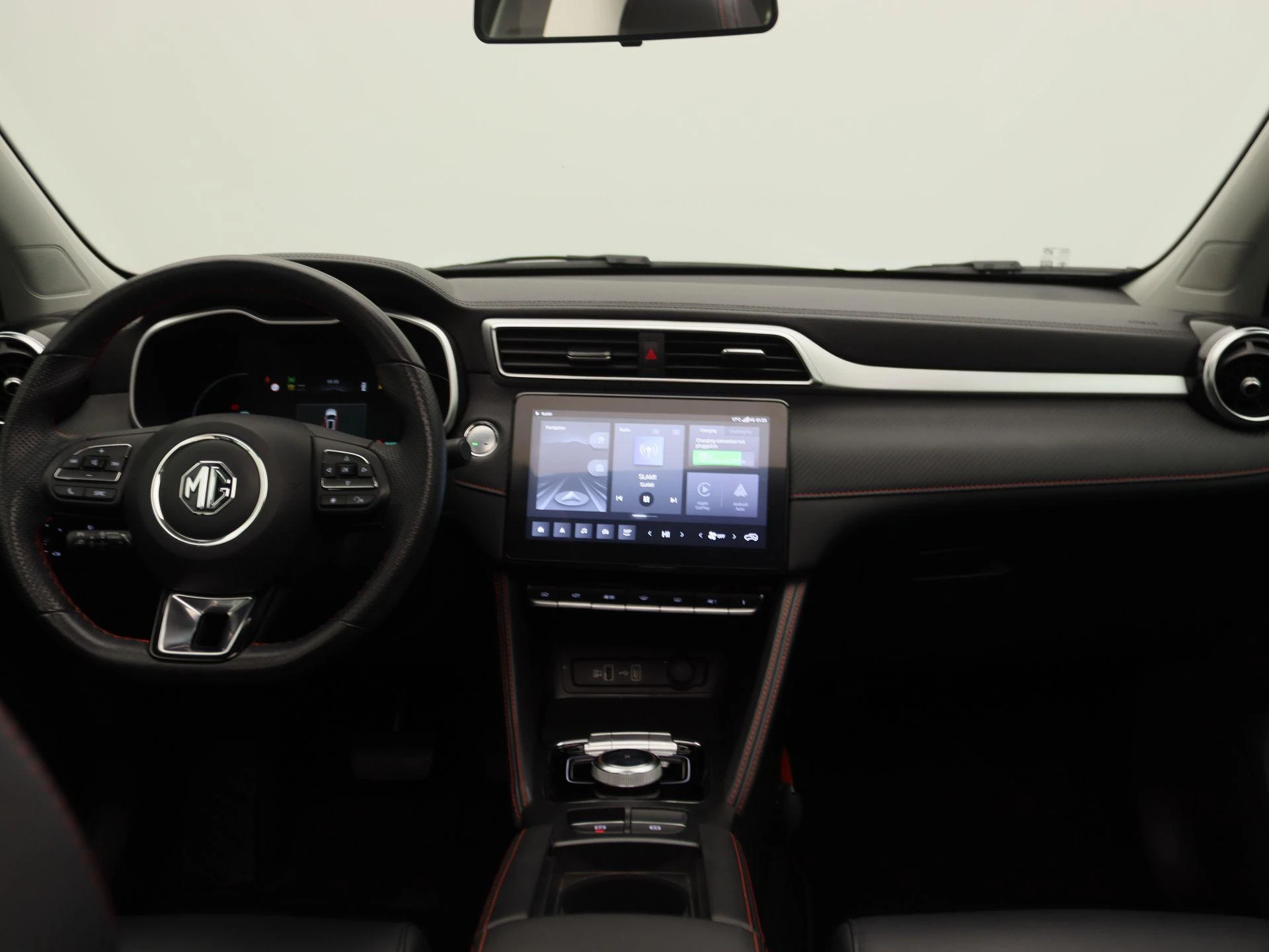 MG Standard Range Luxury 50 kWh