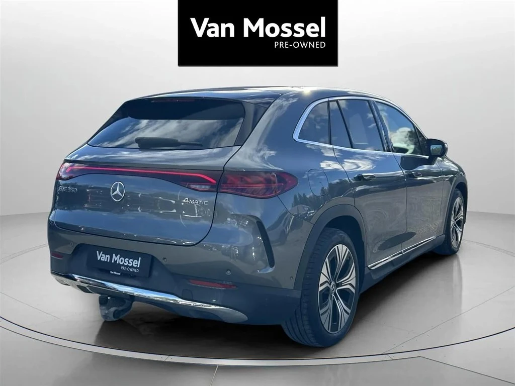 Mercedes-Benz-EQE-image-4
