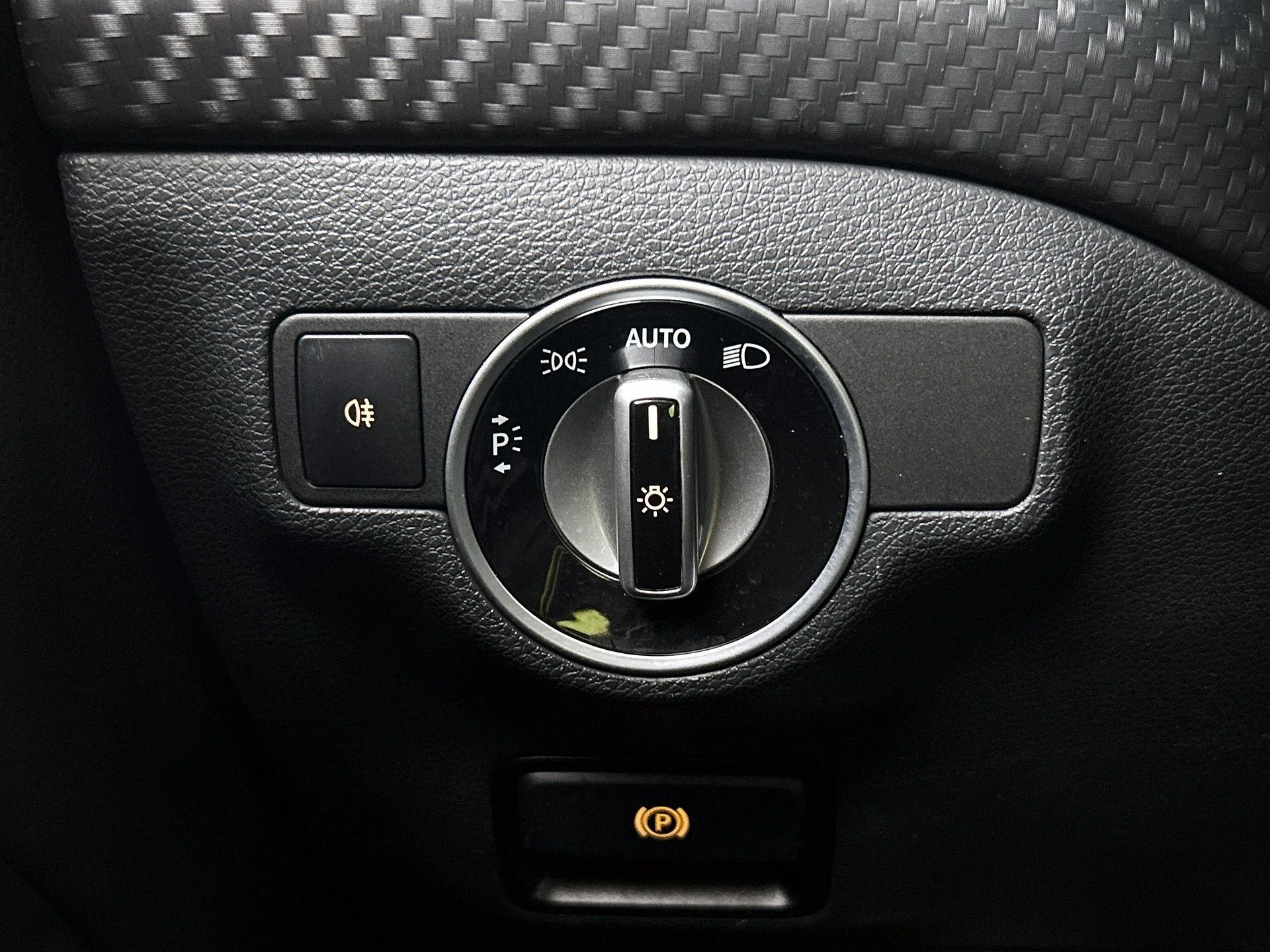 Mercedes-Benz-A-Klasse-image-22