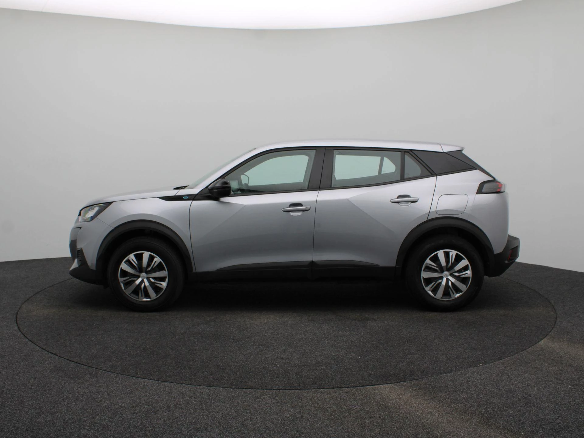 Peugeot e-2008 e-2008 Active Pack