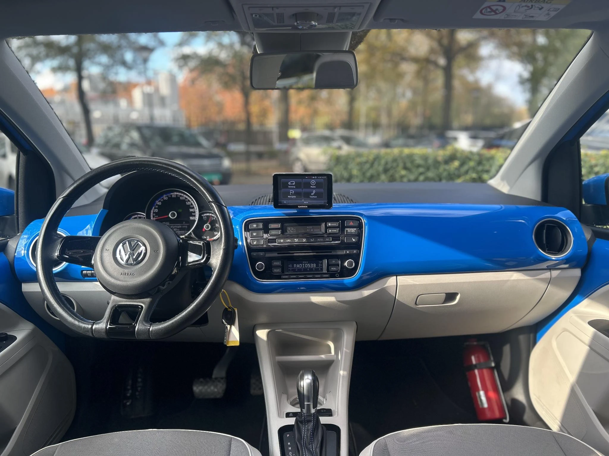 Volkswagen-e-up!-image-2