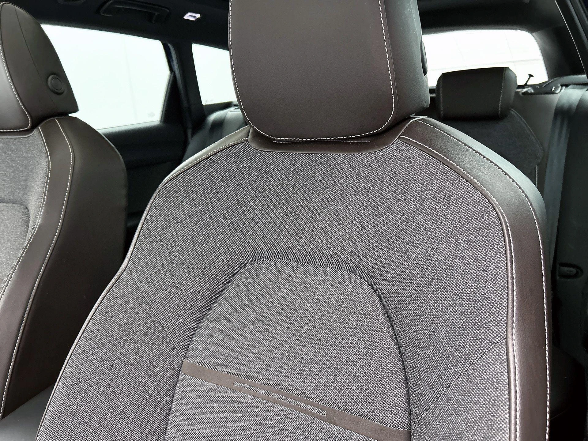 SEAT-Leon-image-12