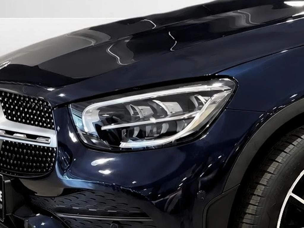 Mercedes-Benz-GLC 400 d-image-4