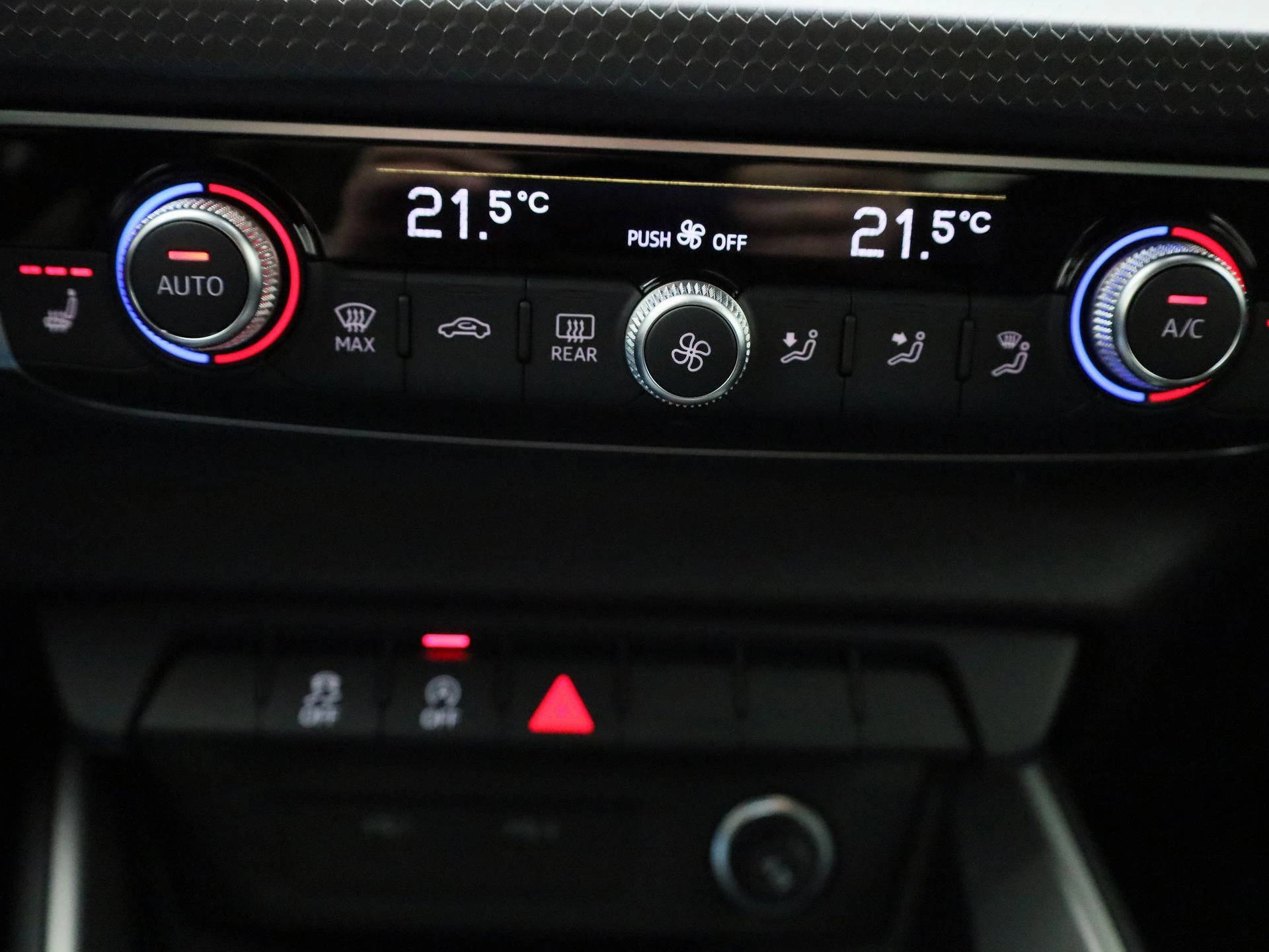 Audi-A1 Sportback-image-18