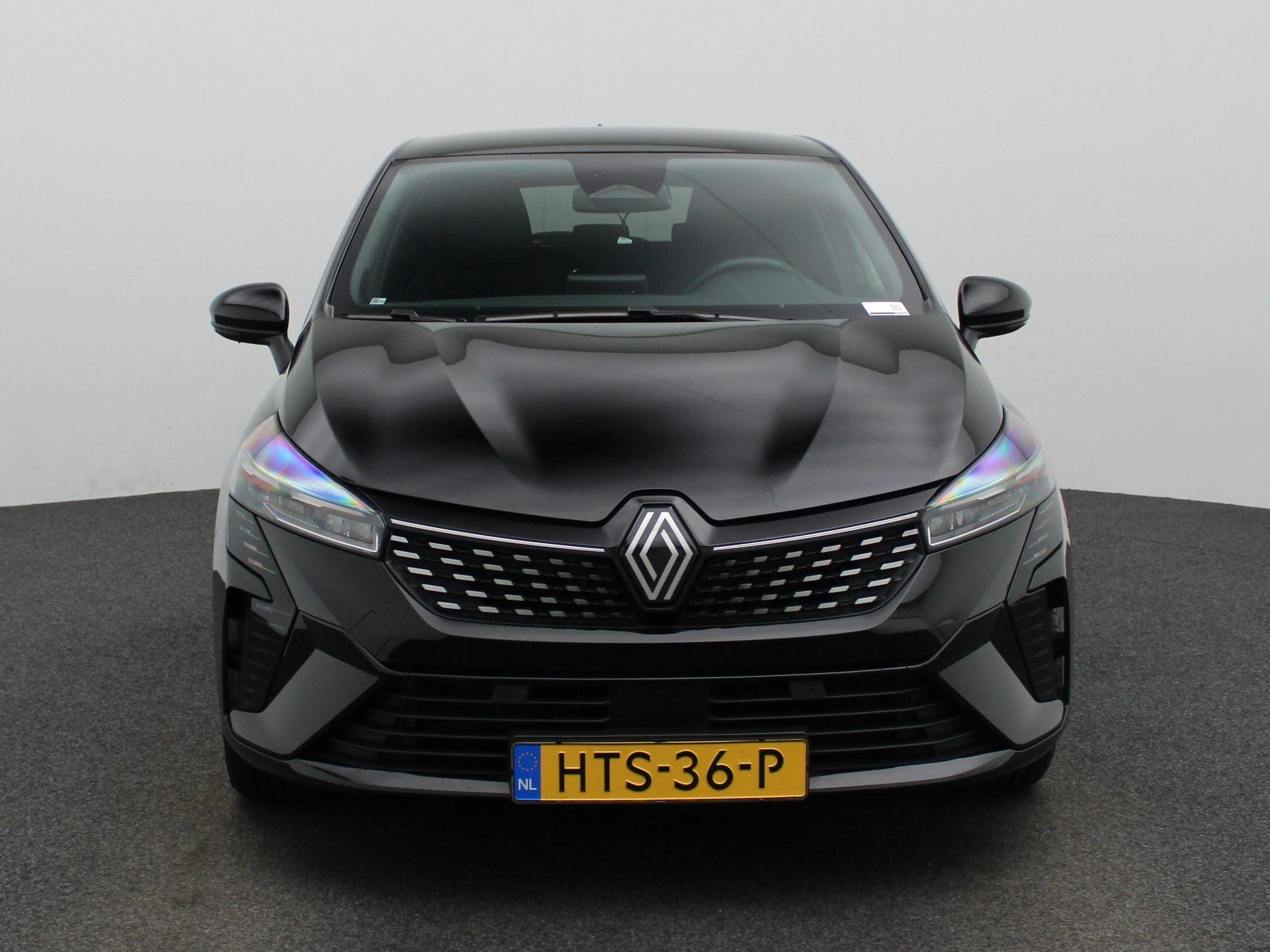 Renault-Clio-image-2