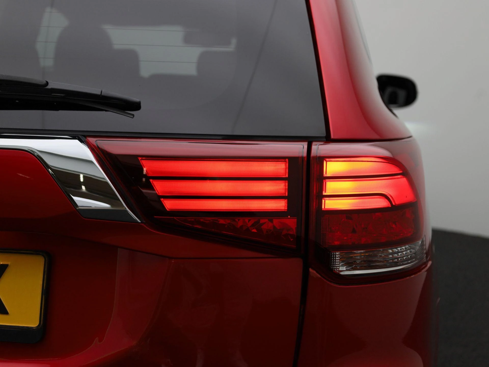 Mitsubishi-Outlander-image-37