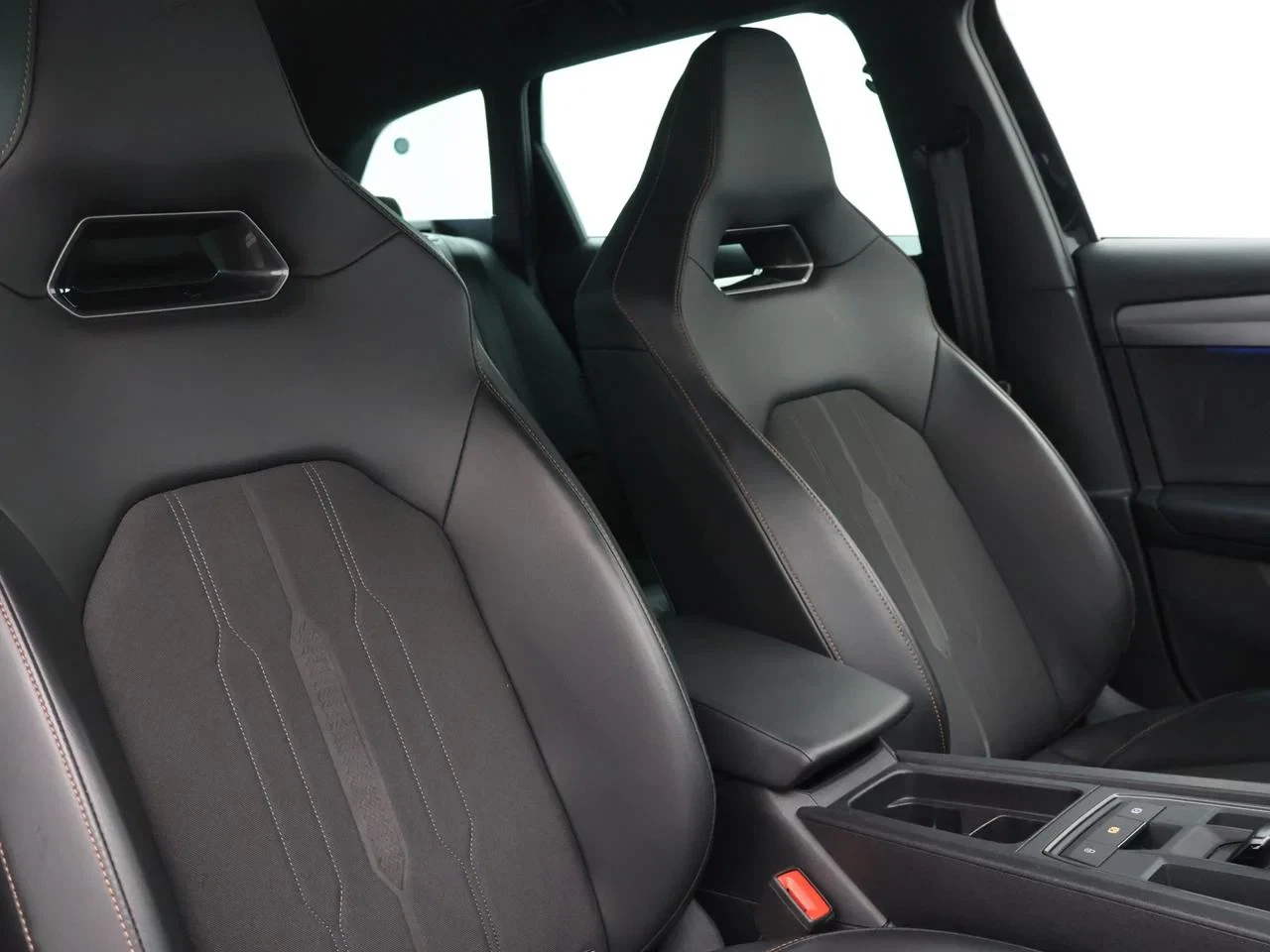 CUPRA-Leon Sportstourer-image-14