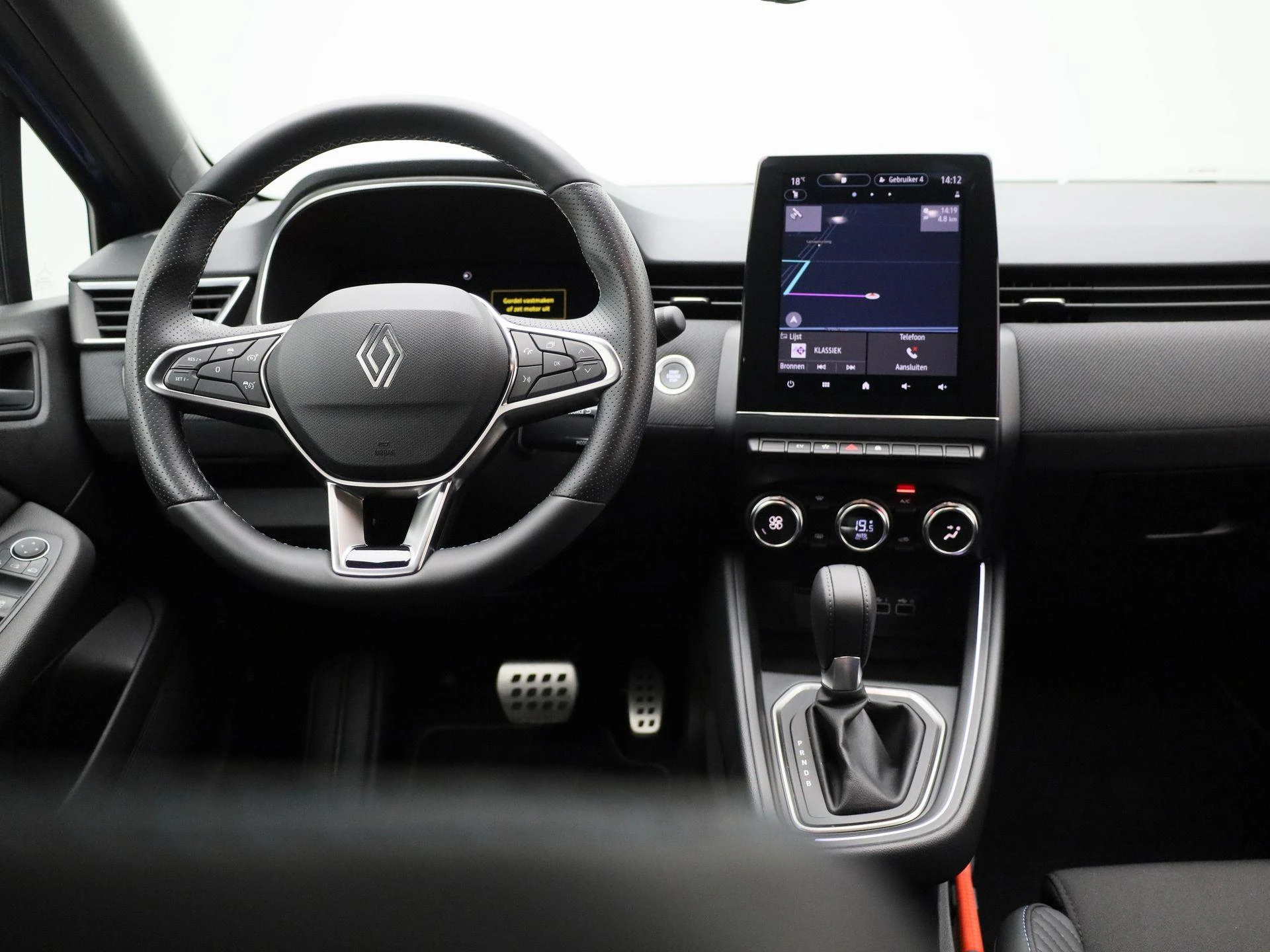 Renault-Clio-image-6