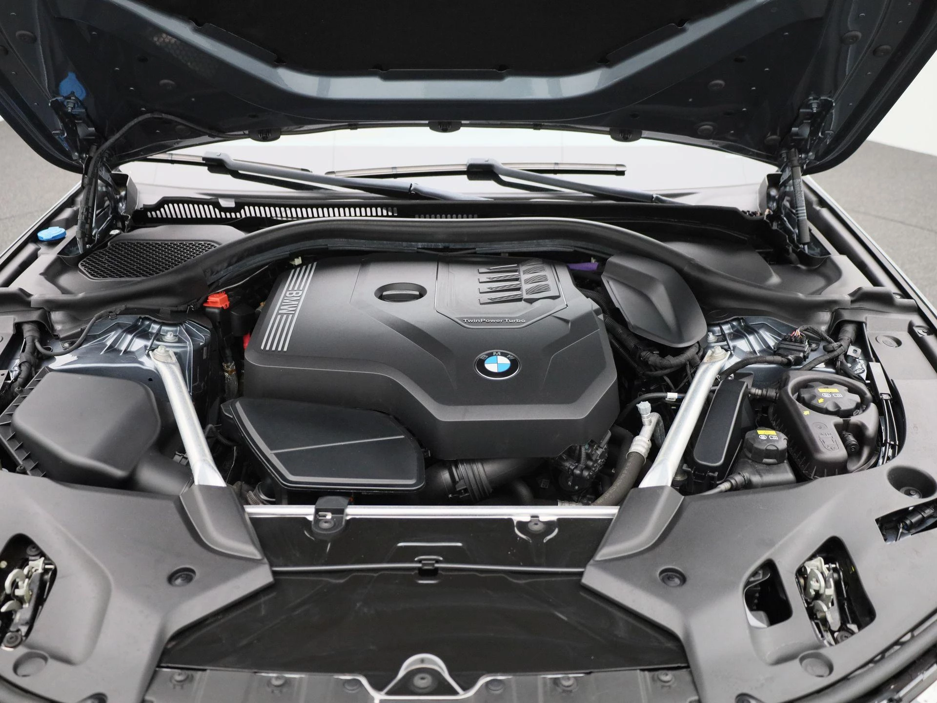 BMW-5 Serie-image-42