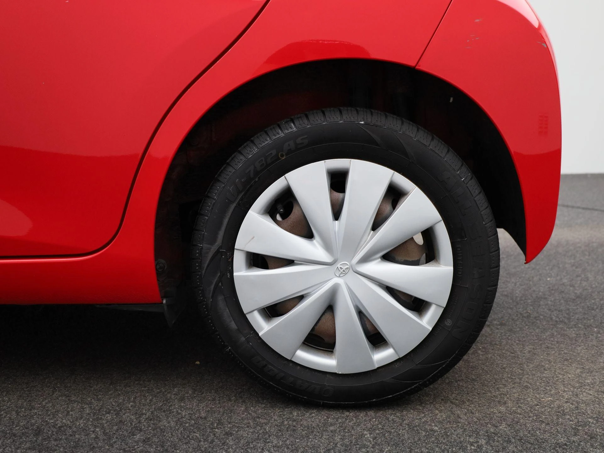 Toyota-Aygo-image-12