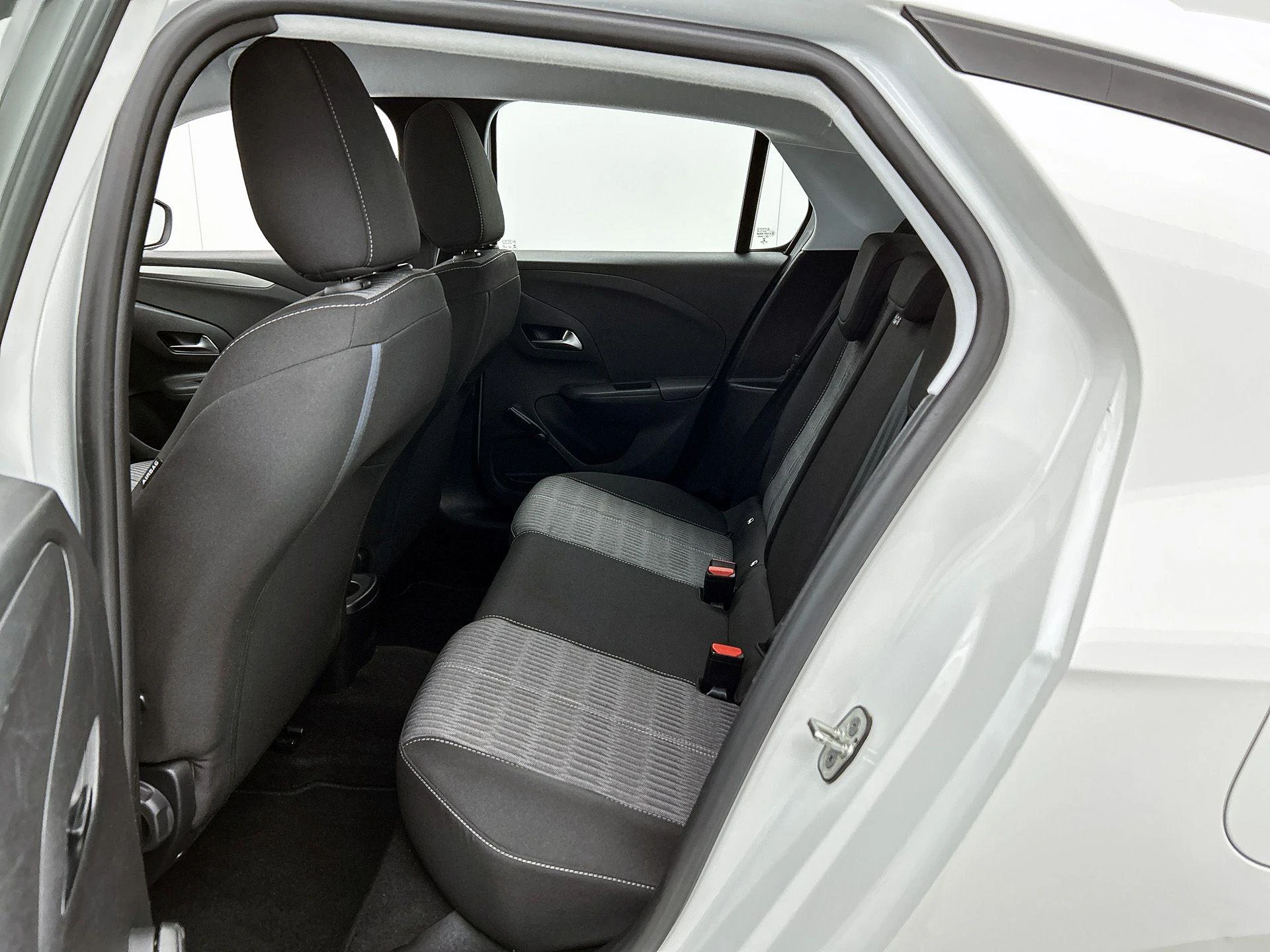 Opel-Corsa-image-25