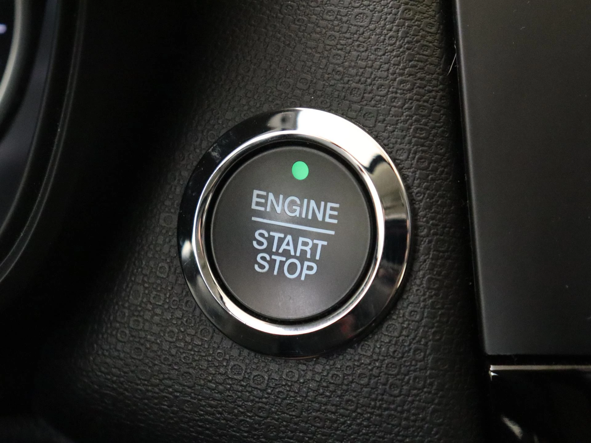 Ford-EcoSport-image-23