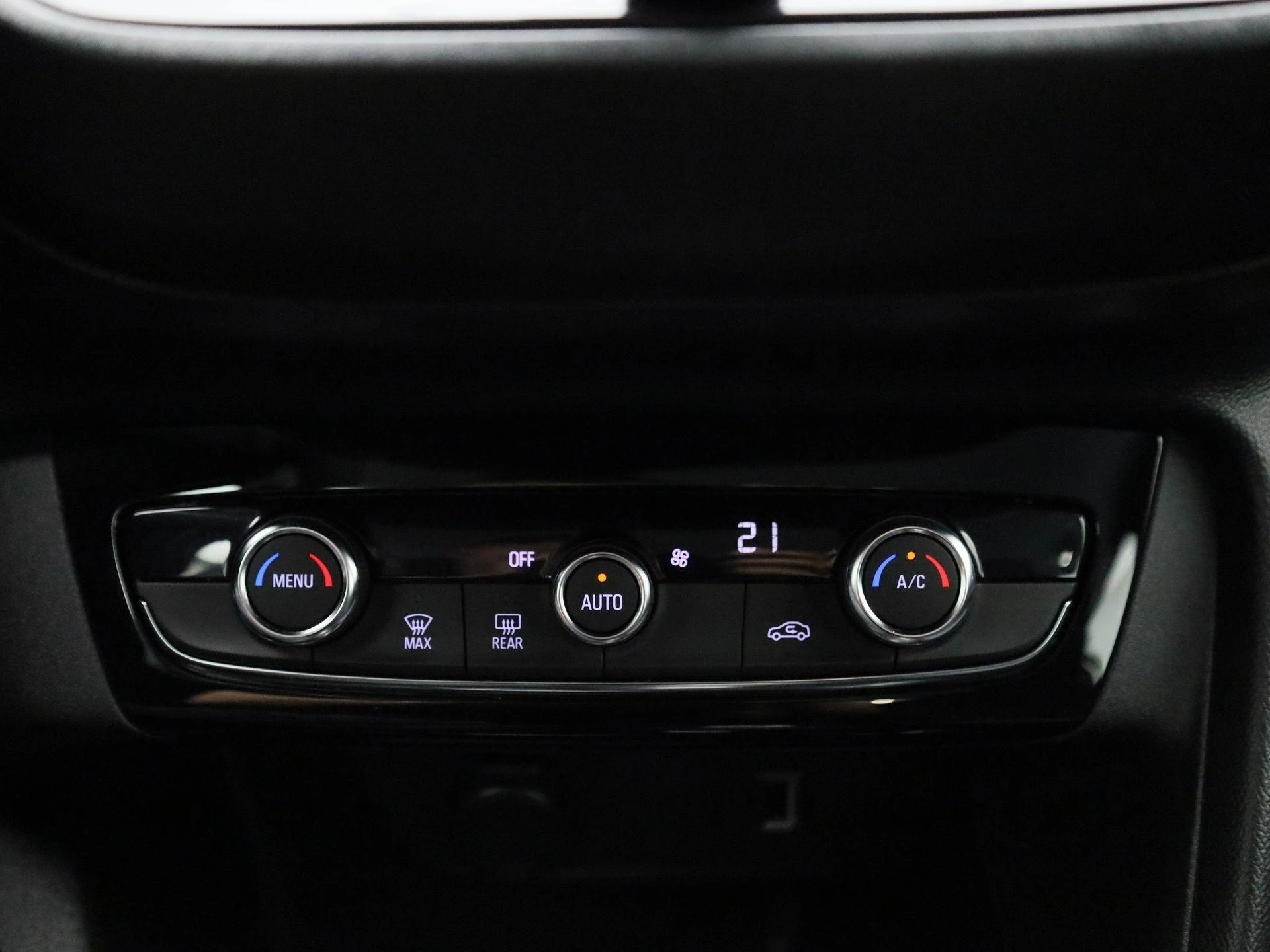 Opel-Corsa-e-image-17