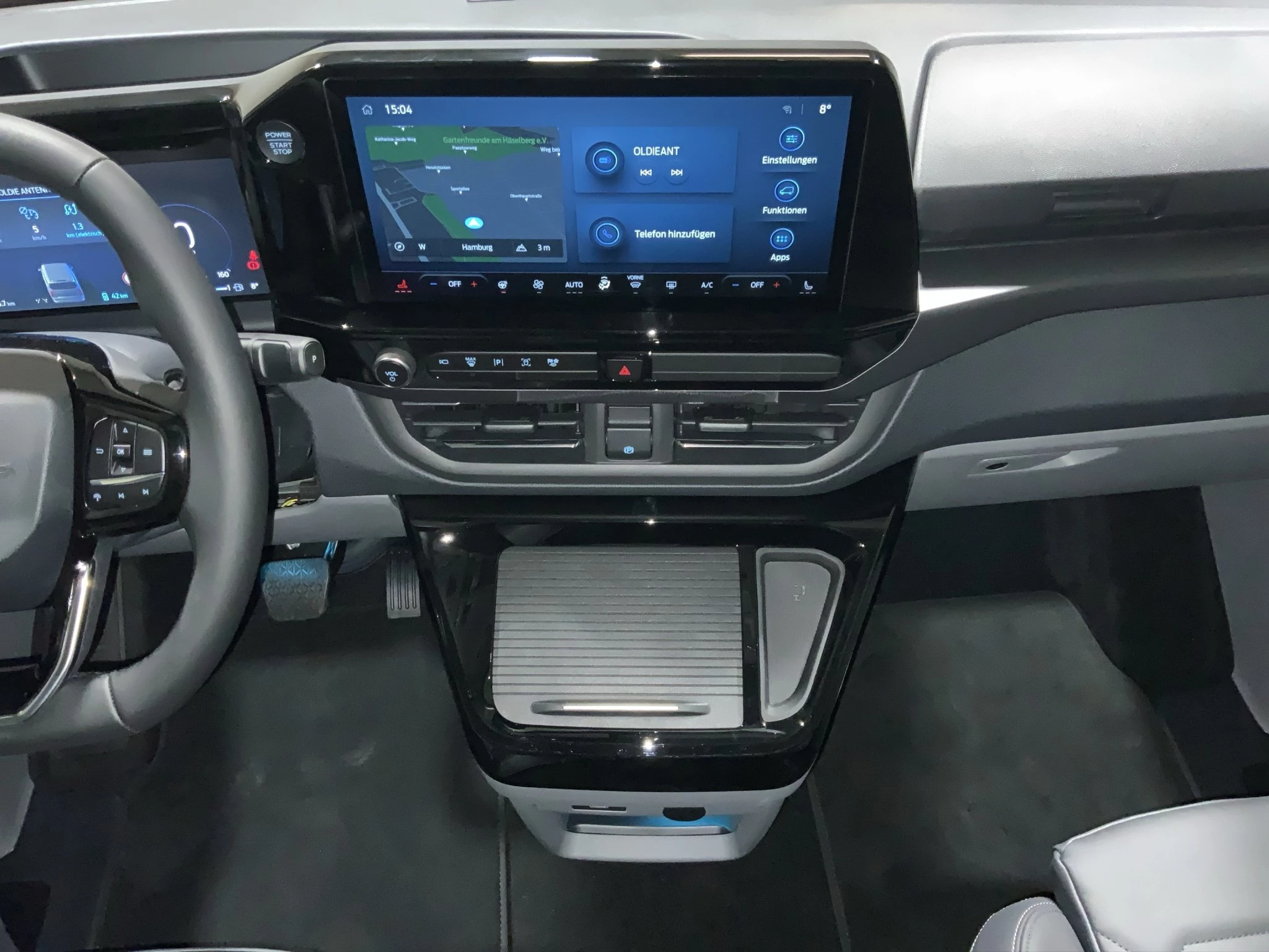 Ford-Tourneo Custom-image-11