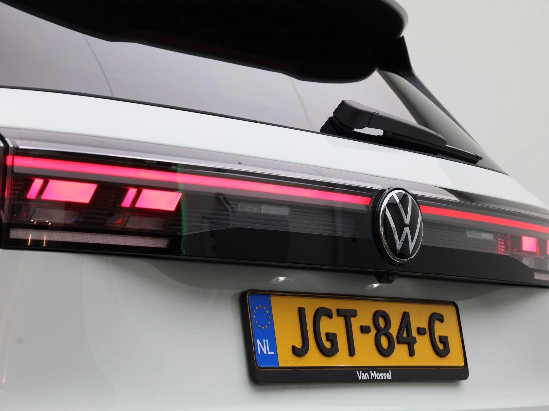 Volkswagen Tiguan 1.5 eHybrid R-Line Edition 272 PK