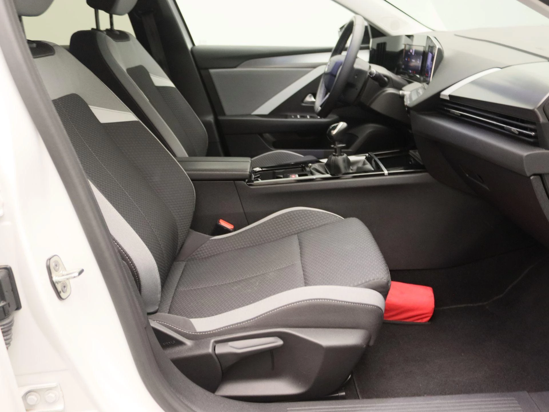 Opel Hatchback 1.2 Turbo Edition