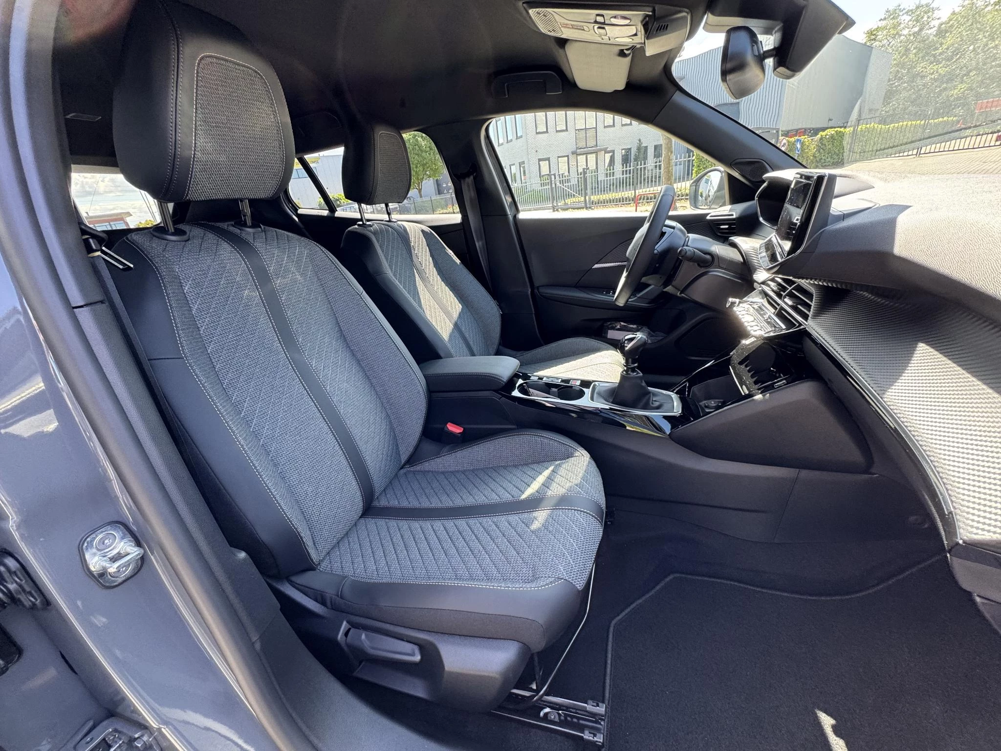 Peugeot 2008 PureTech 100 Allure