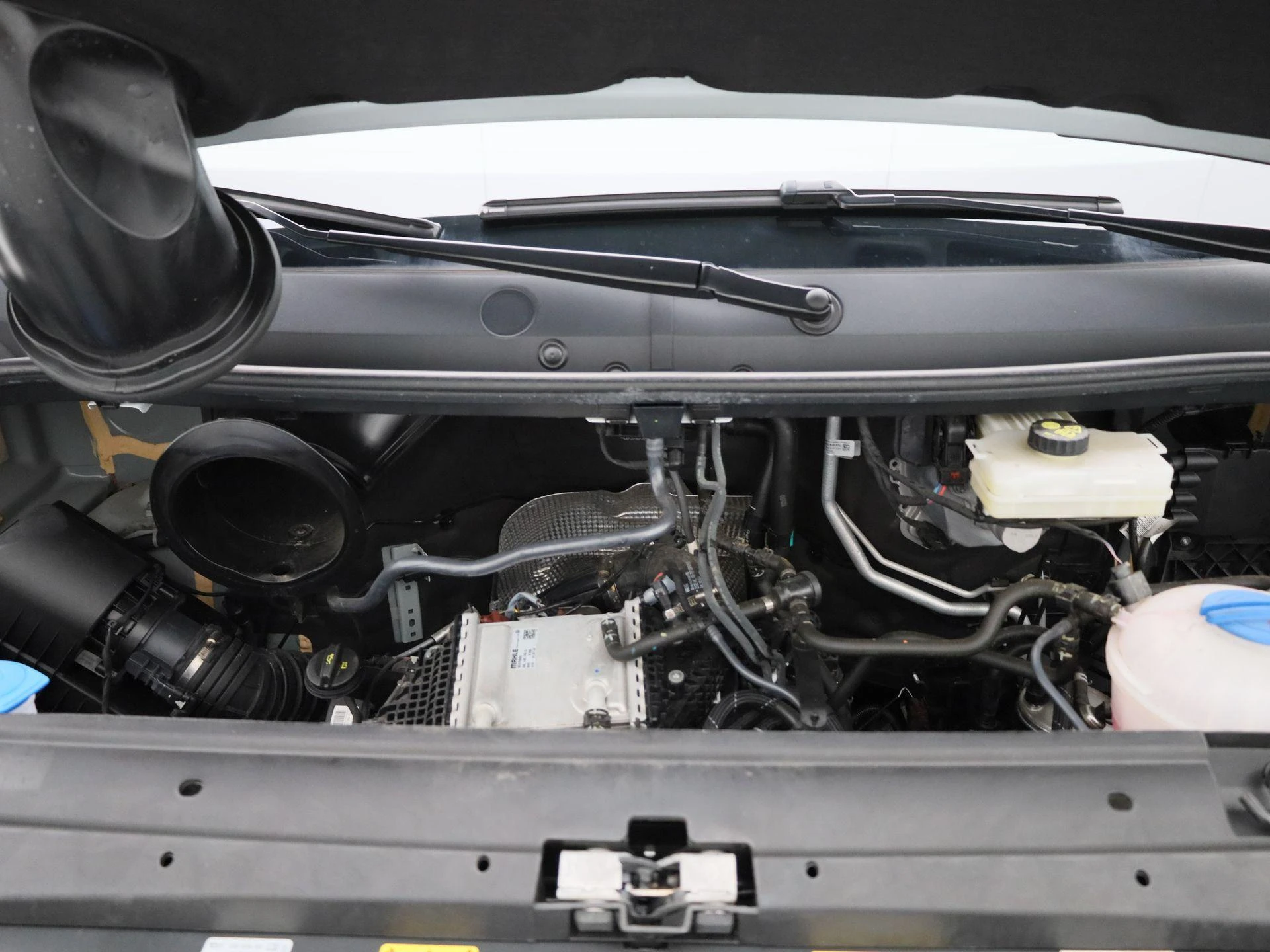 Volkswagen-Crafter-image-36