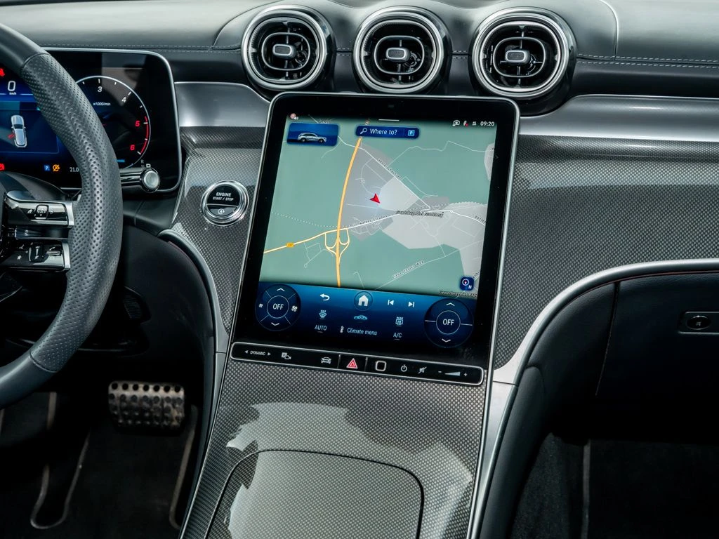 Mercedes-Benz-GLC 300 d-image-10