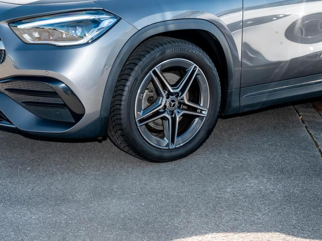 Mercedes-Benz-GLA 250-image-6