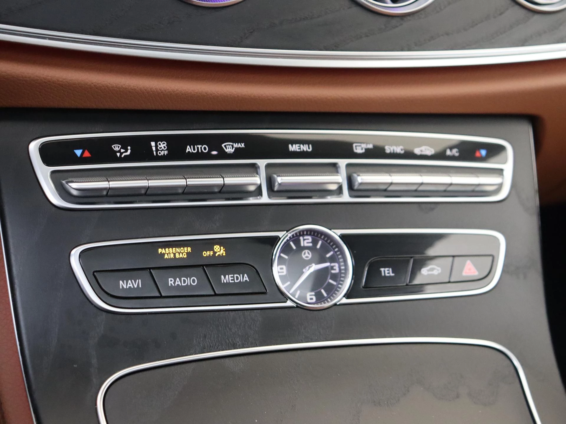 Mercedes-Benz-E-Klasse-image-19