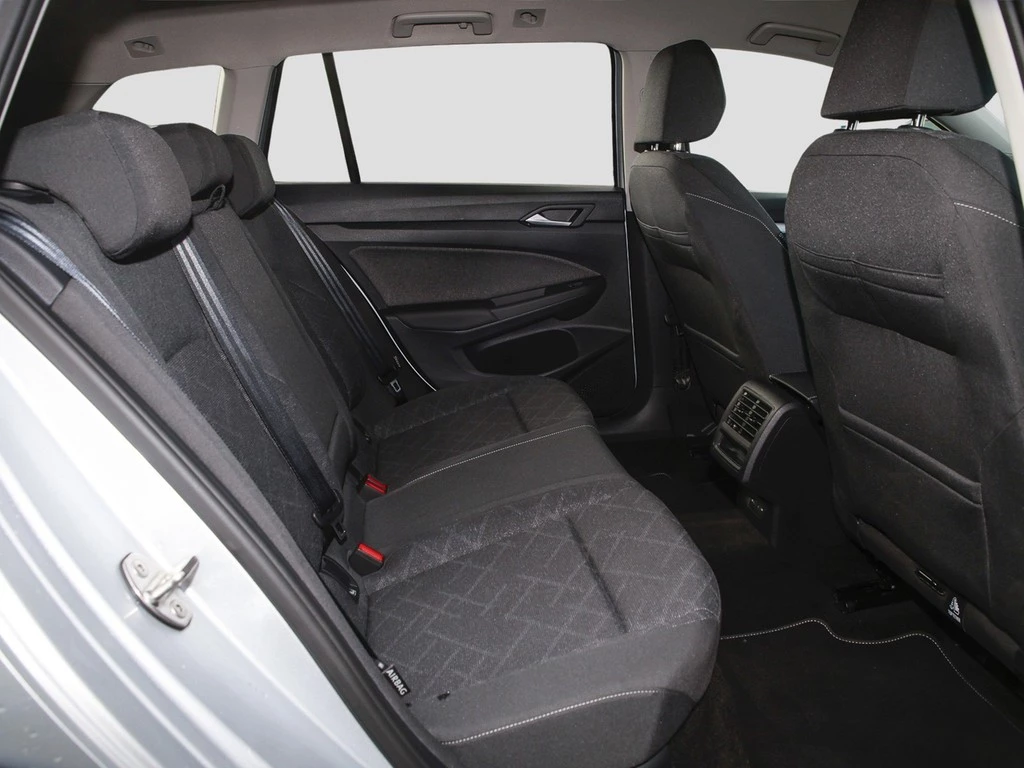 Volkswagen Golf Variant 2.0 TDI DSG Life Navi/RFK/LED
