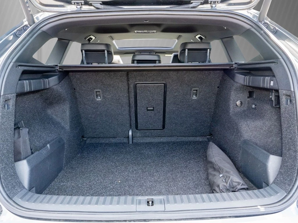 Ĺ koda Enyaq iV 85x Sportline AHK, Navi