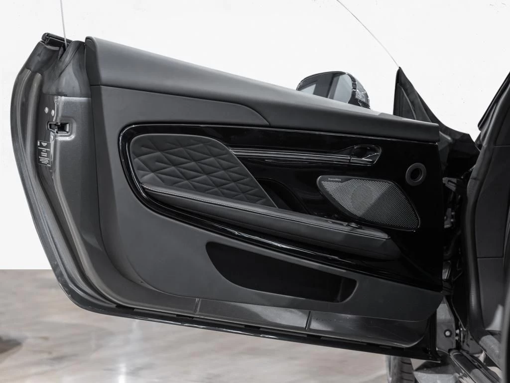 Aston Martin DB12 Coupe Bowers & Wilkins