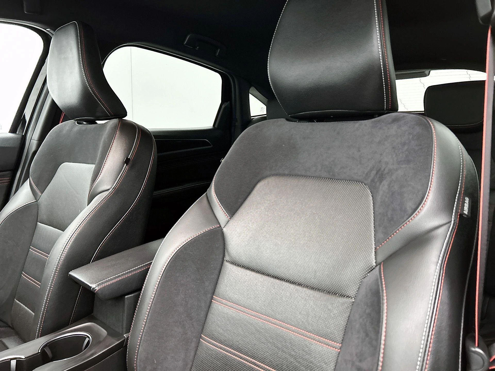 Renault Arkana 1.6 E-Tech Full Hybrid 145 R.S. Line