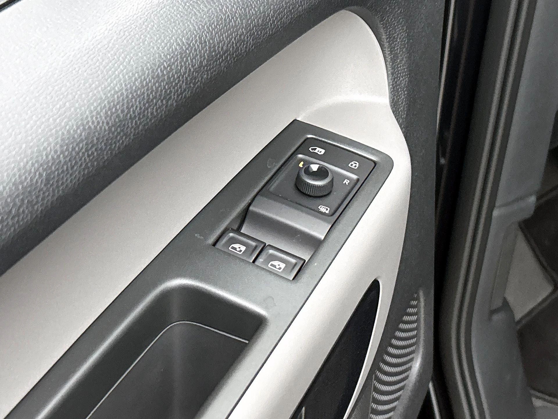 Volkswagen-ID. Buzz Cargo-image-24