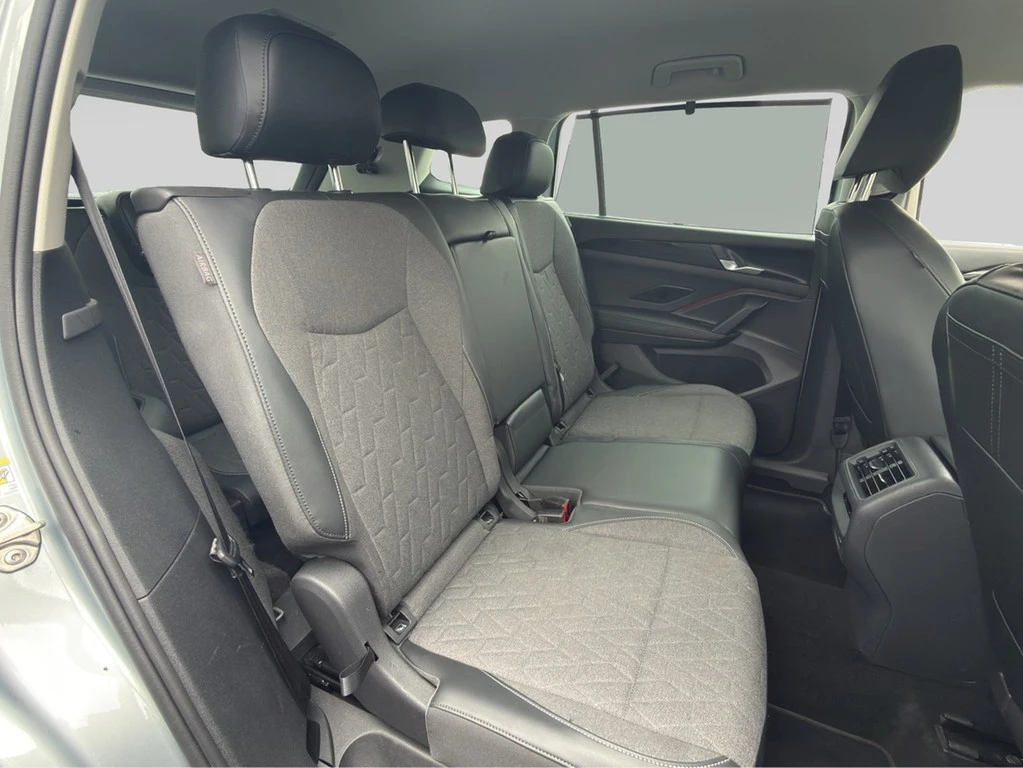 Volkswagen-Tayron-image-8