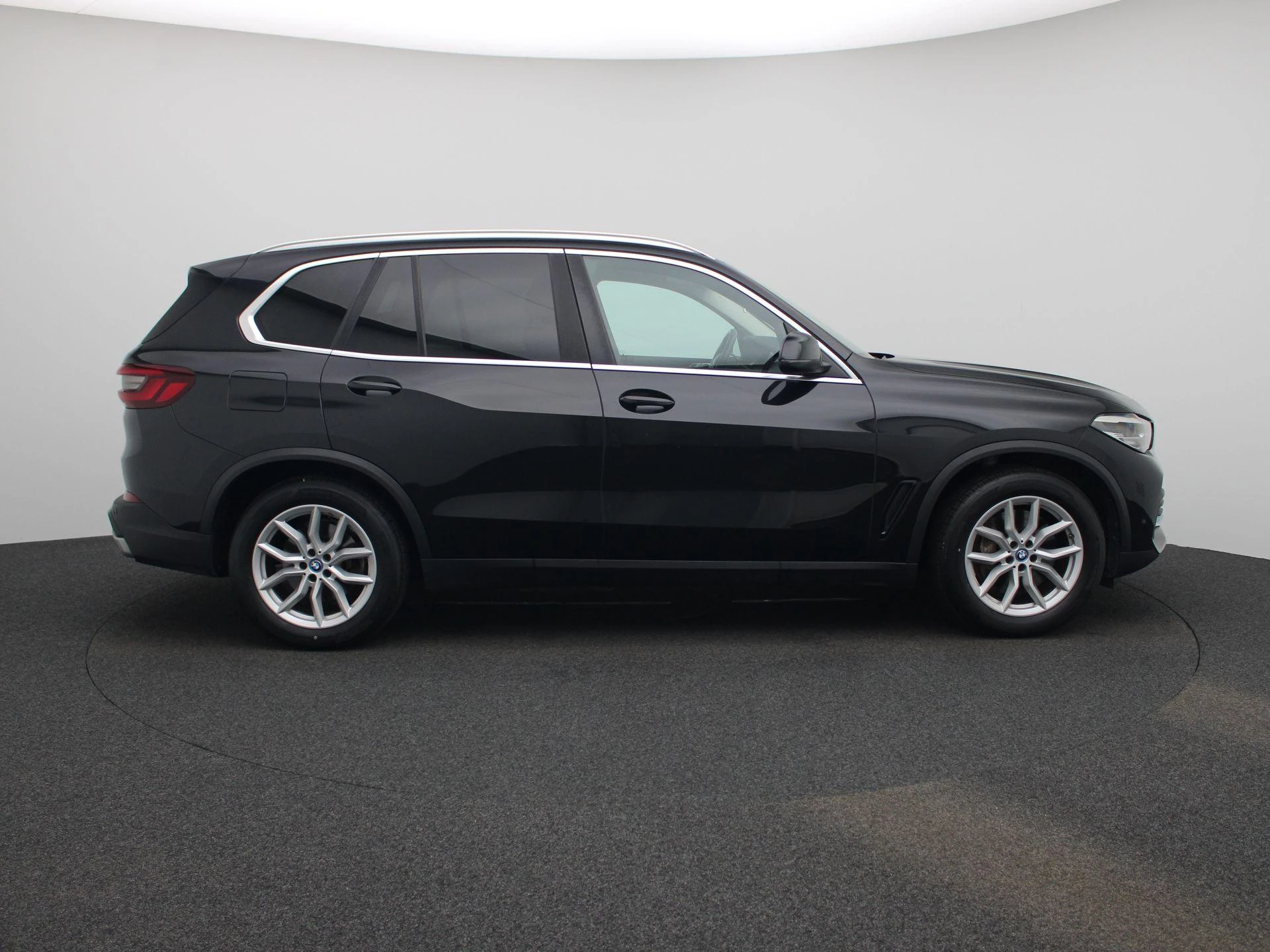 BMW-X5-image-7