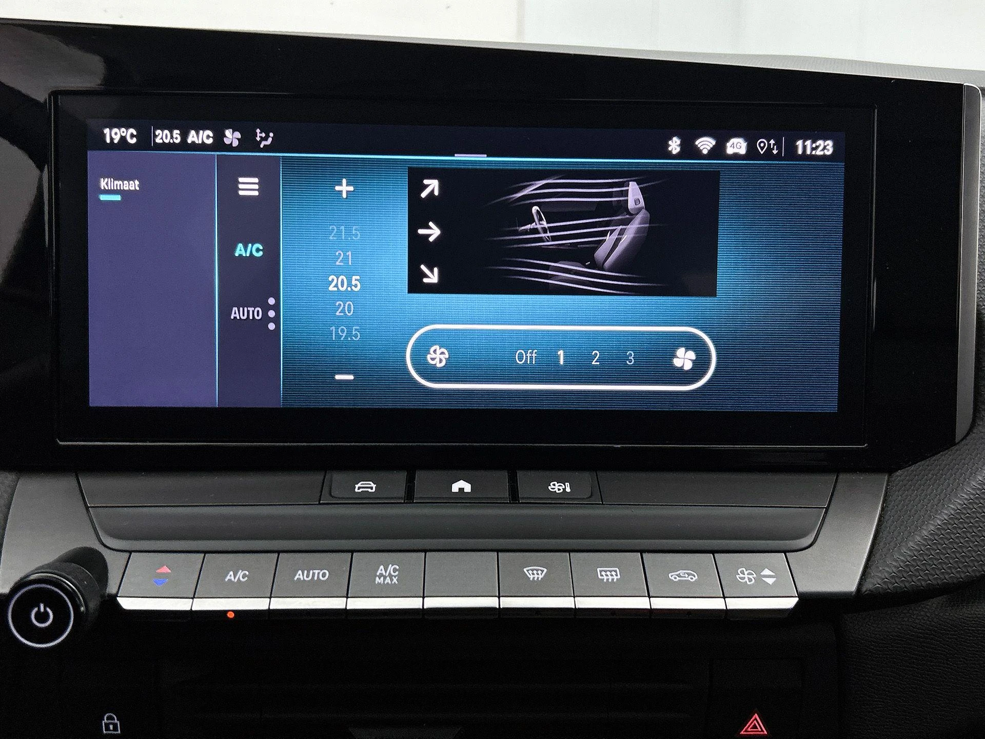 Opel-Astra-image-22