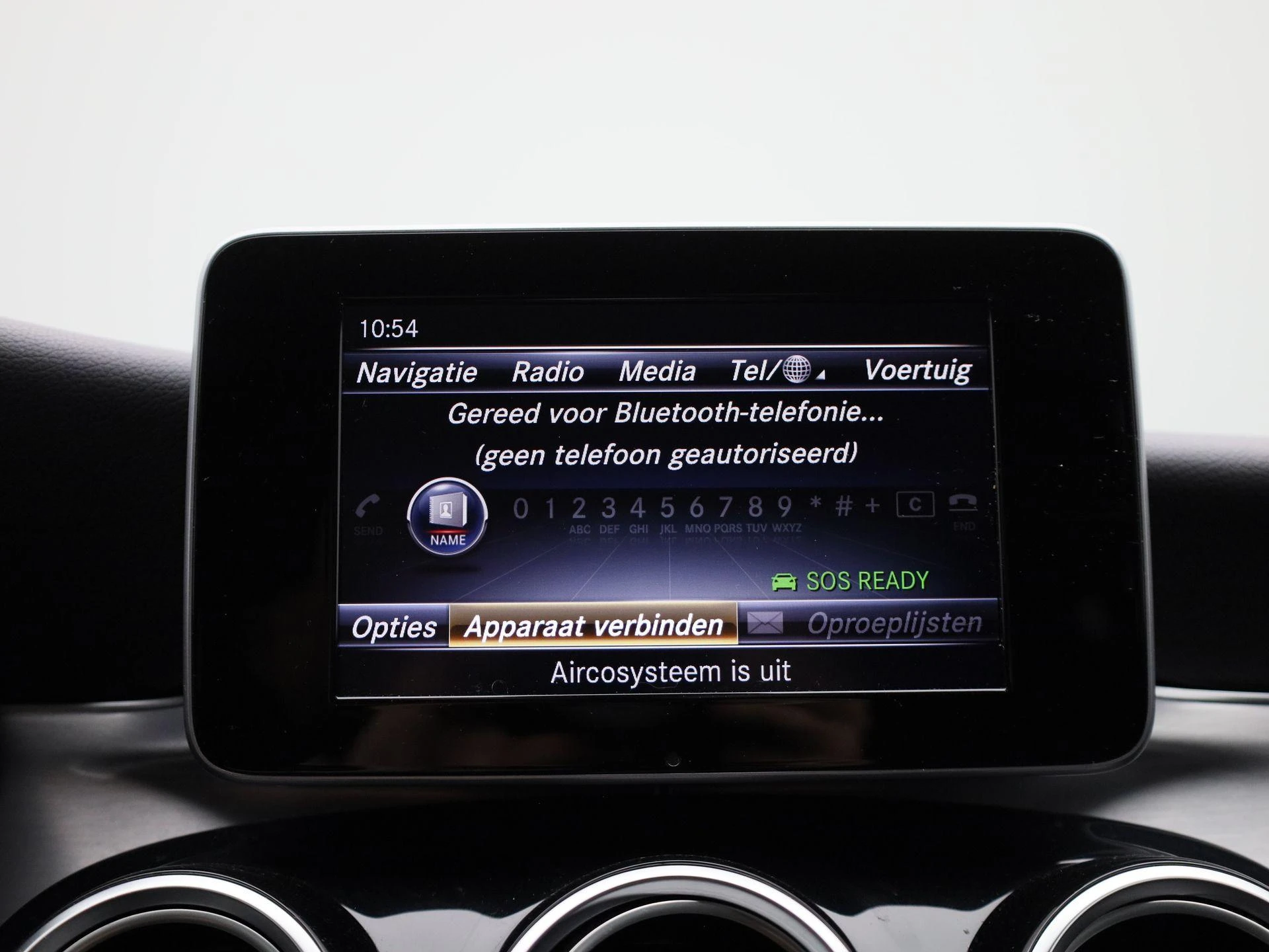 Mercedes-Benz-C-Klasse-image-21