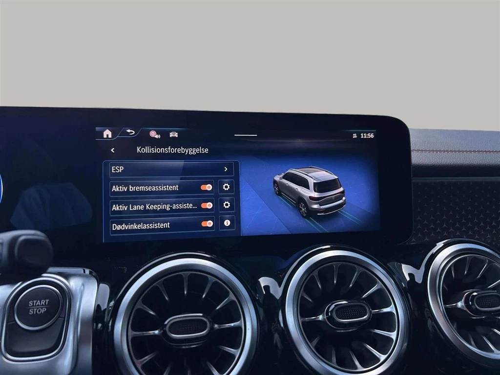 Mercedes-Benz-EQB-image-17