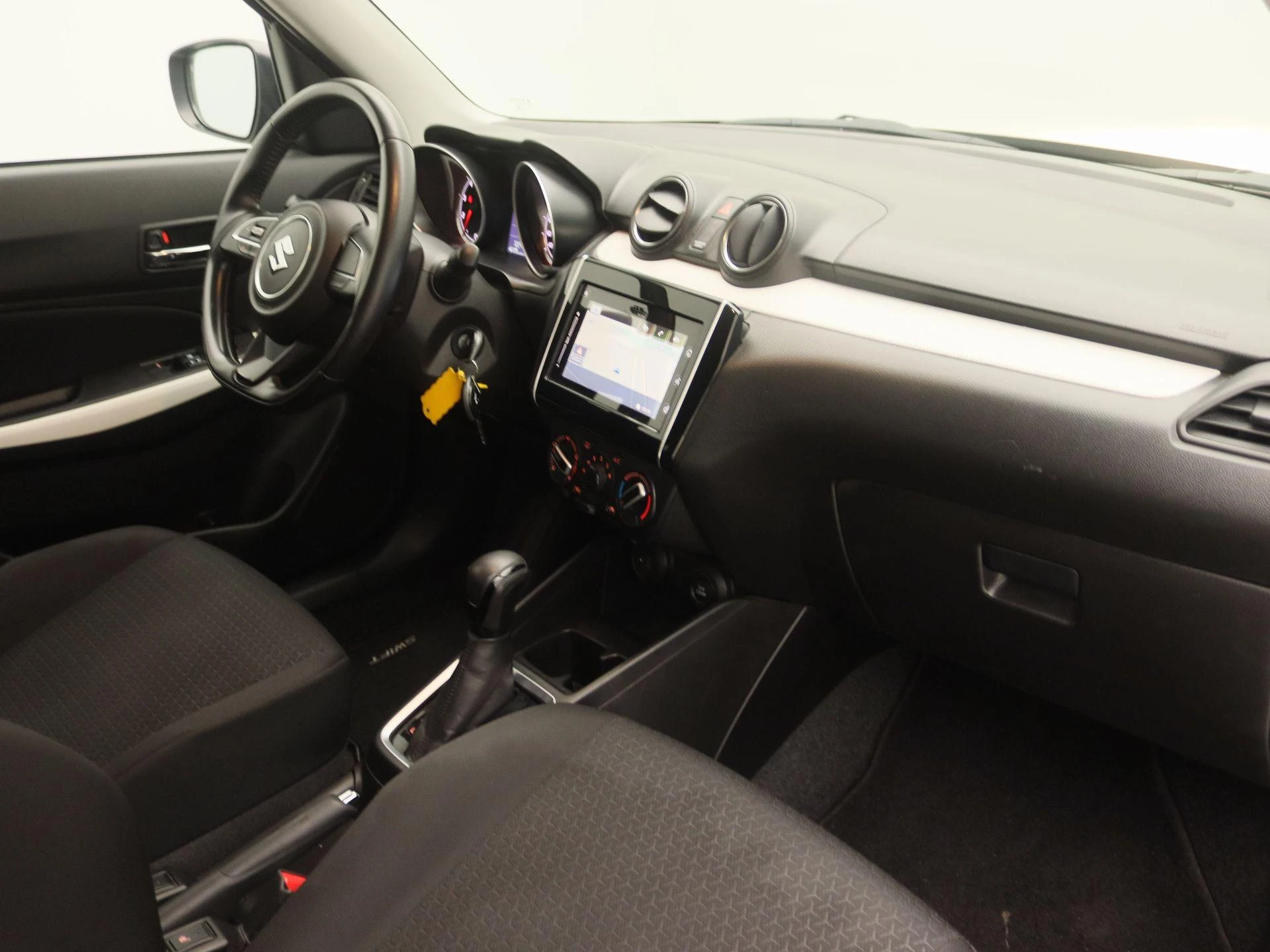 Suzuki-Swift-image-23