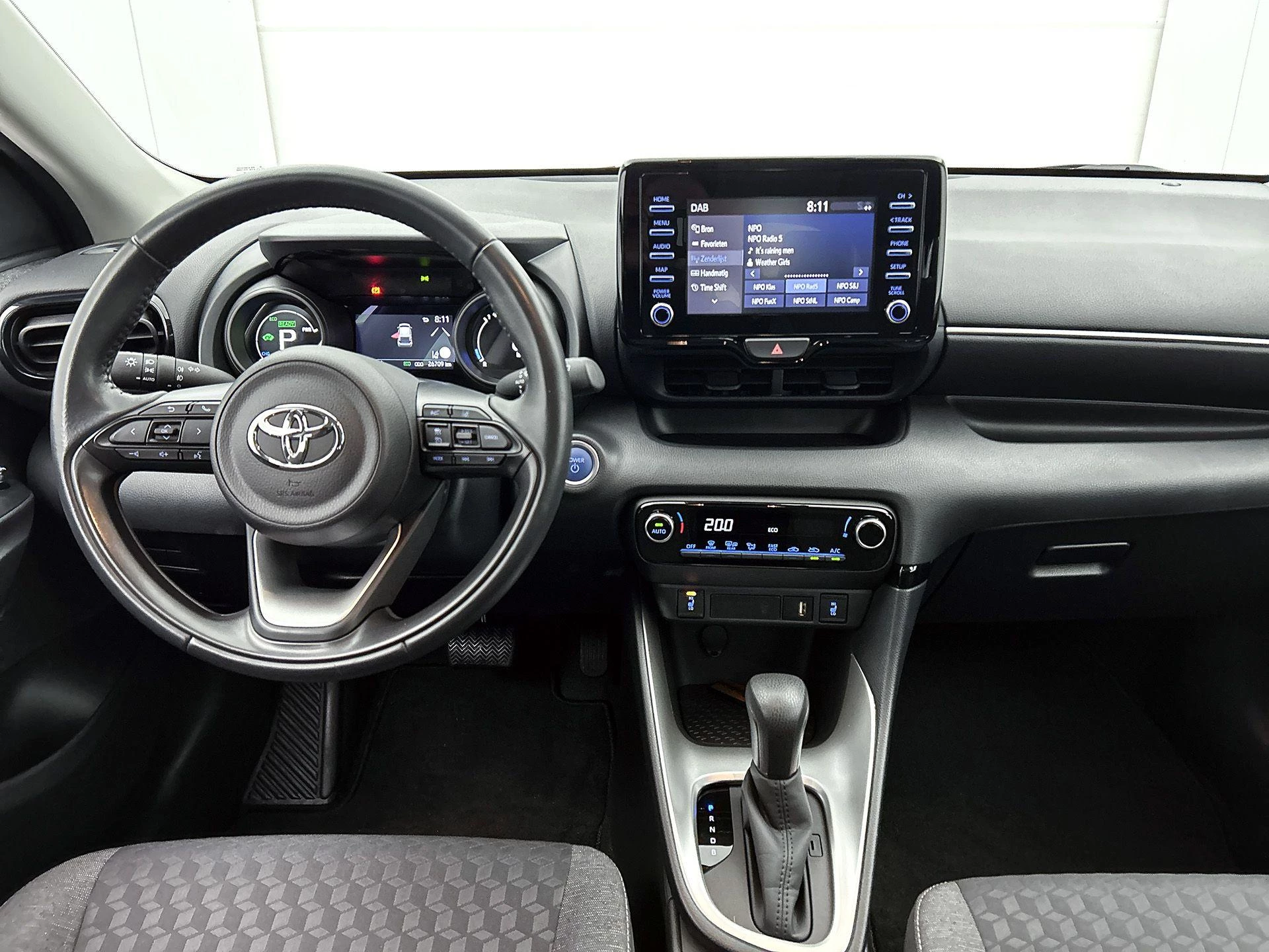 Toyota-Yaris-image-22