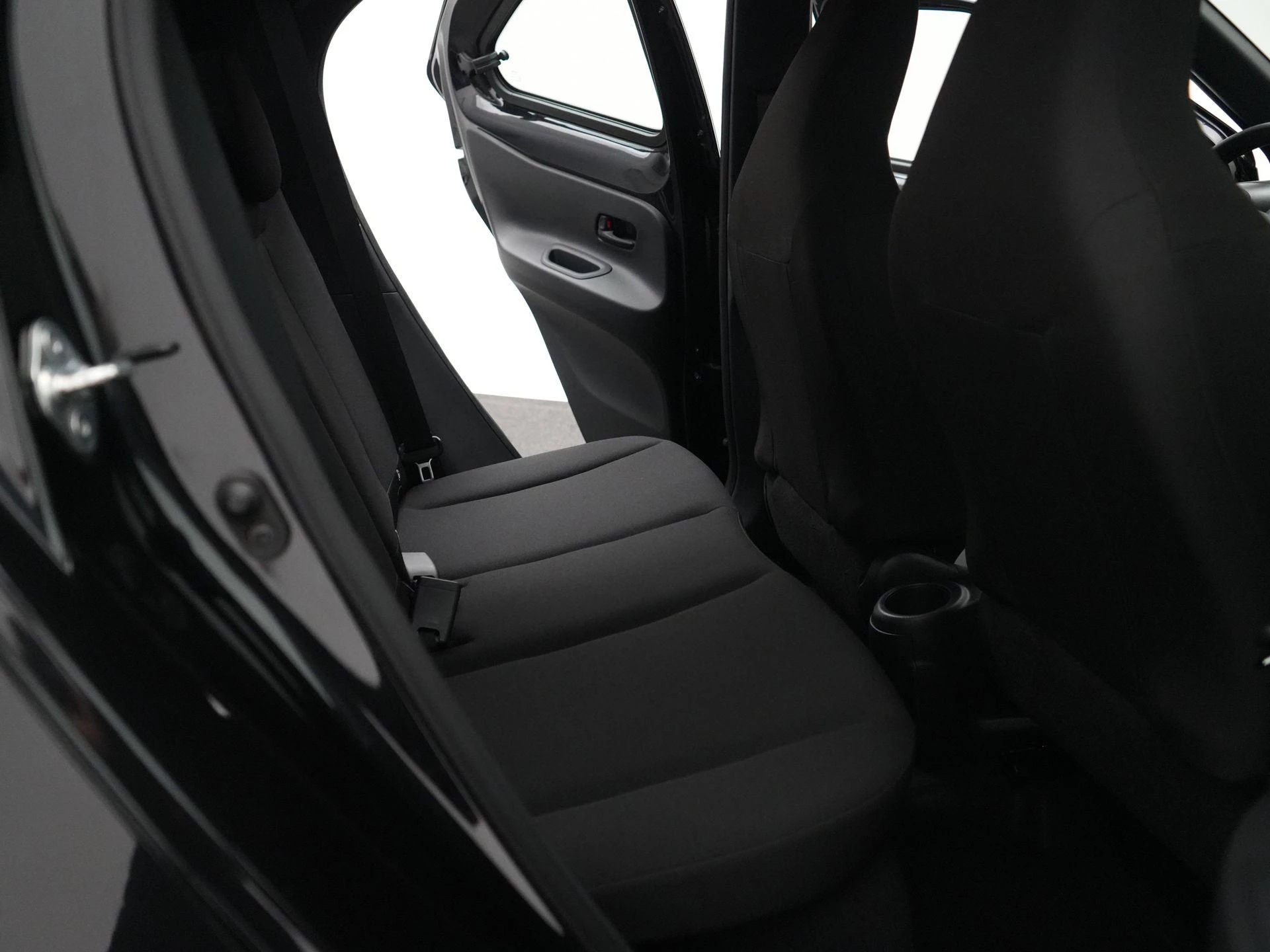 Toyota Aygo X 1.0 VVT-i MT Play
