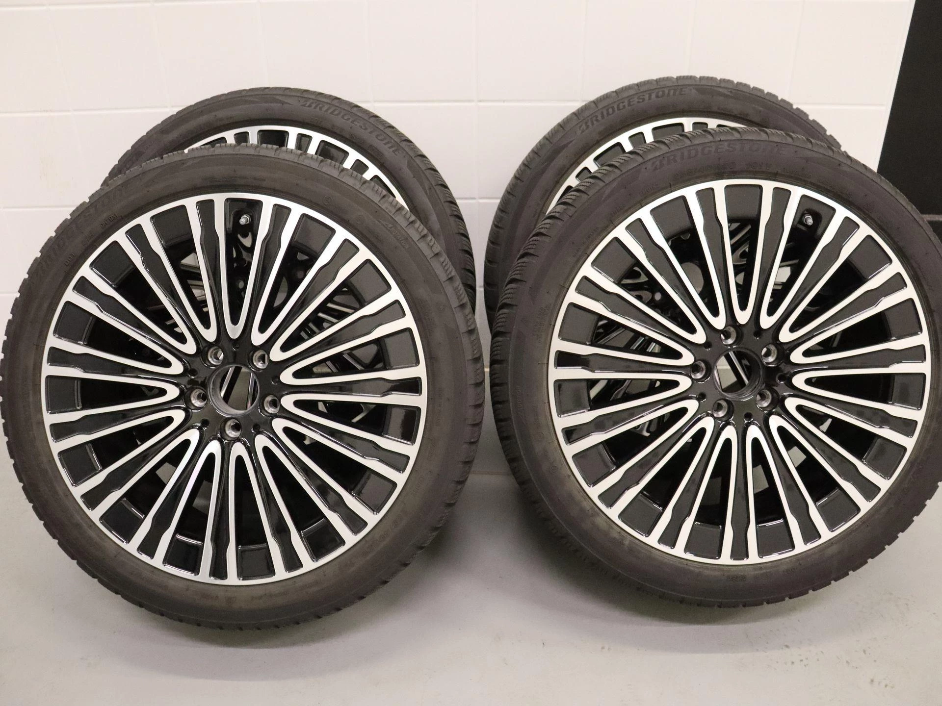 Mercedes-Benz EQE 300 AMG Line + PANORAMISCH DAK + AIRMATIC +