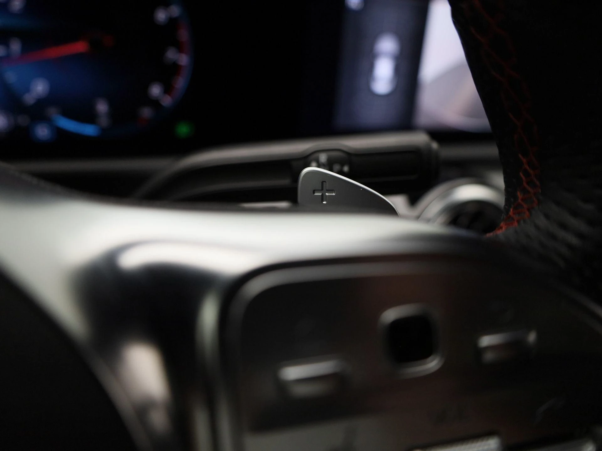 Mercedes-Benz-CLA-image-19