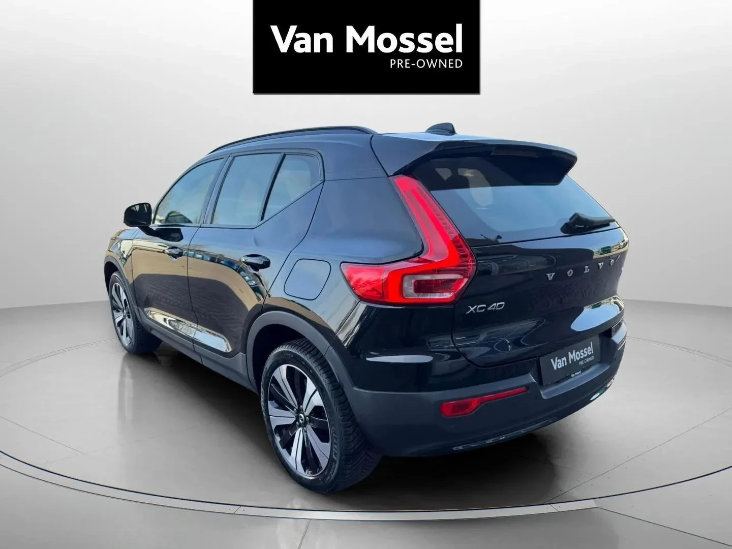 Volvo-XC40-image-6