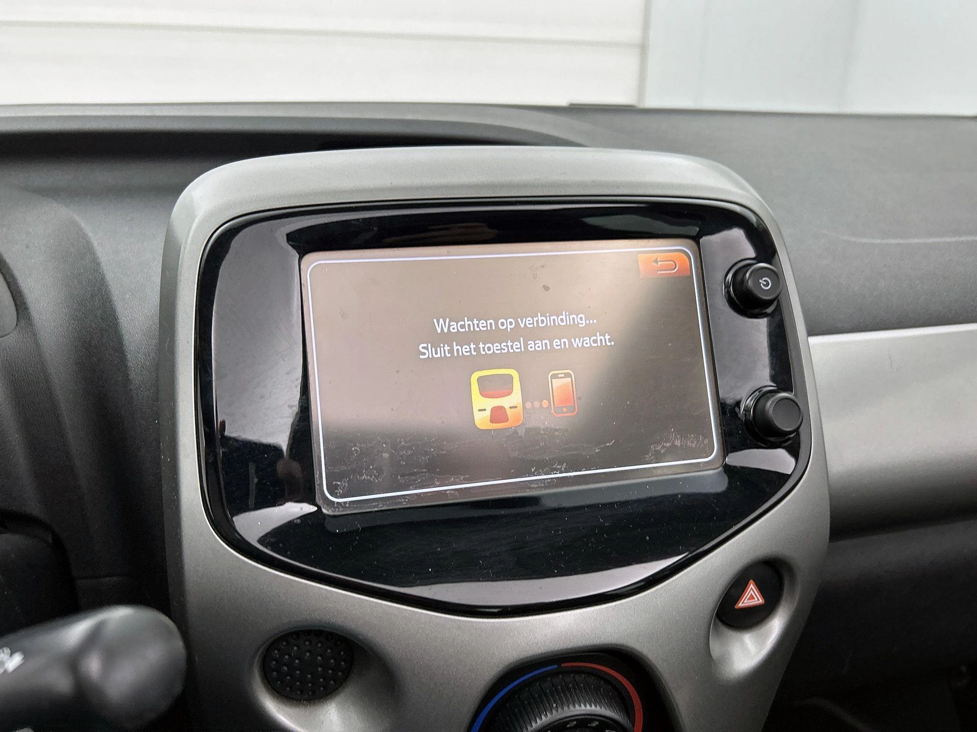 Peugeot-108-image-17
