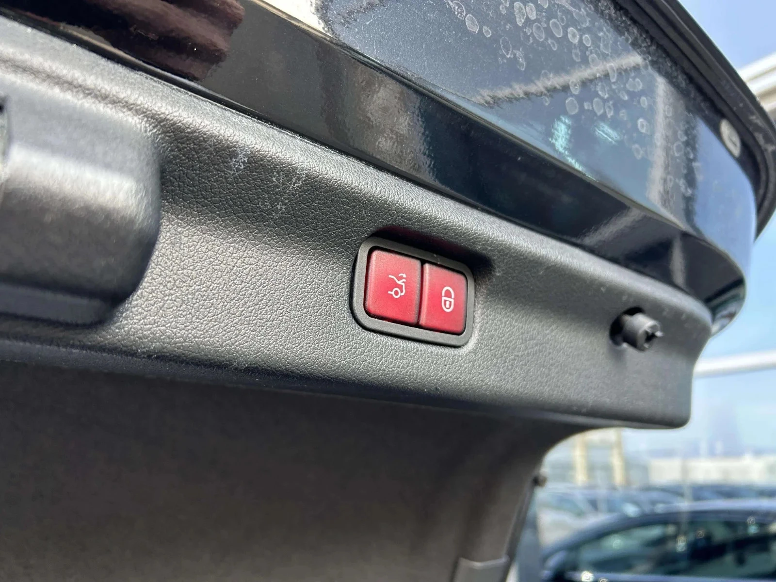 Mercedes-Benz-EQE-image-21