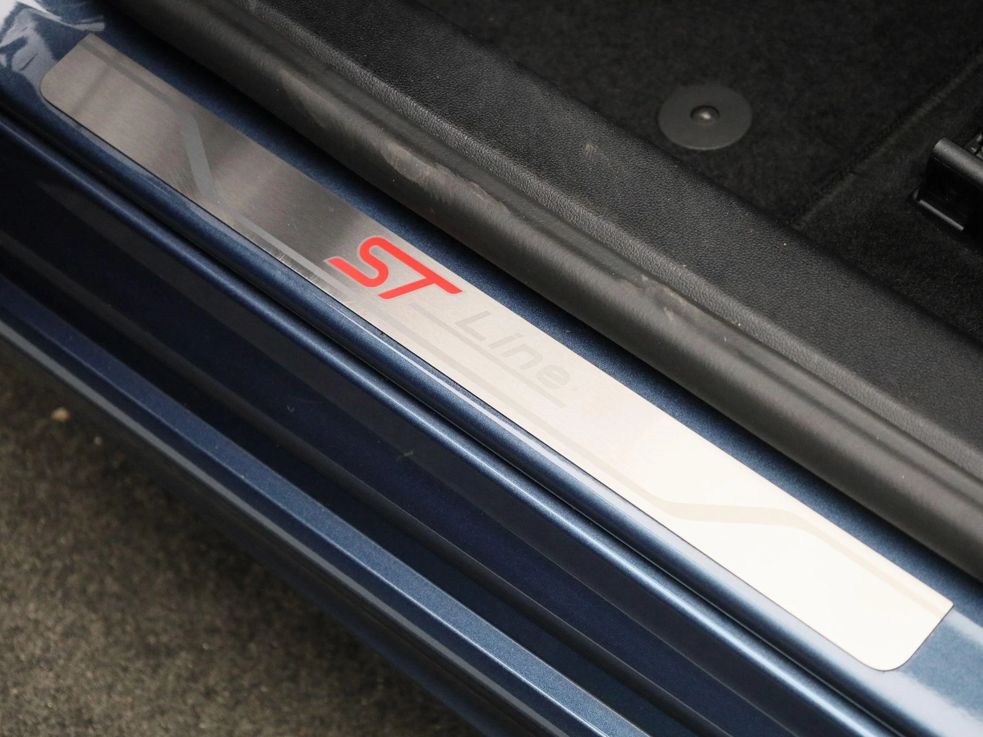Ford Focus 1.0 EcoBoost Hybrid ST Line X