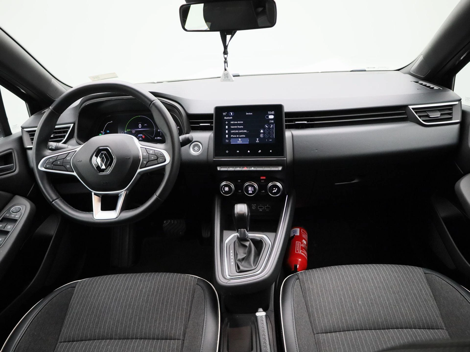 Renault-Clio-image-31