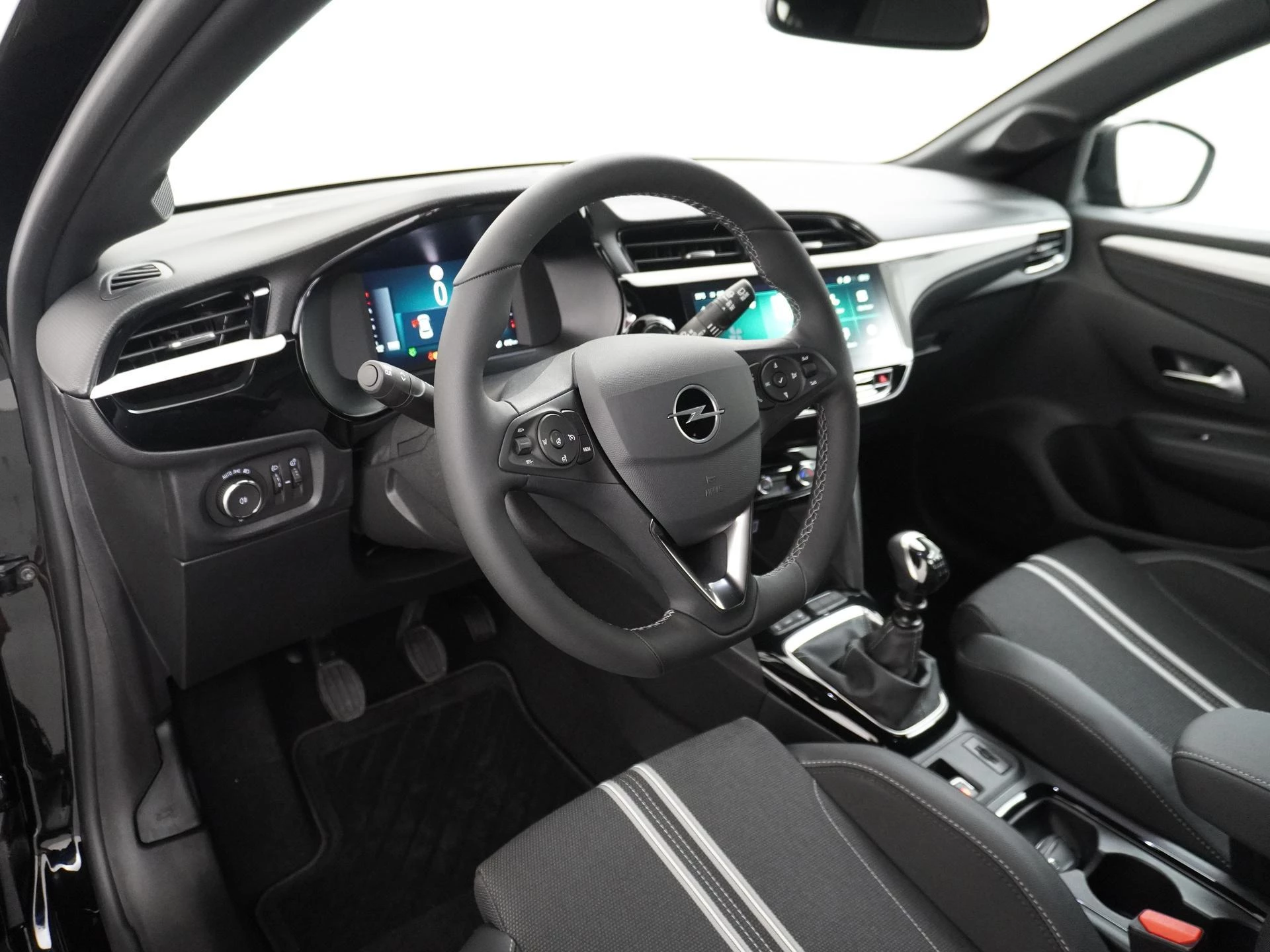 Opel-Corsa-image-9