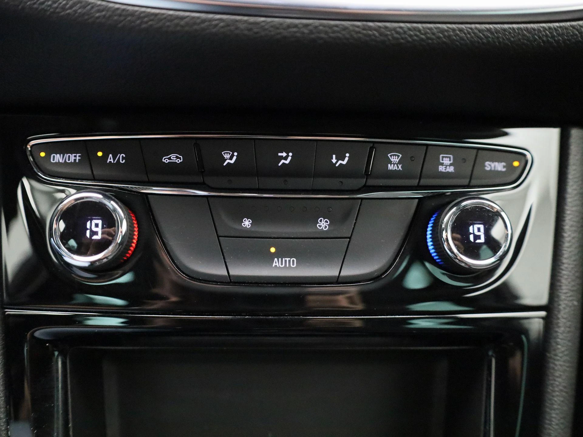Opel-Astra-image-22